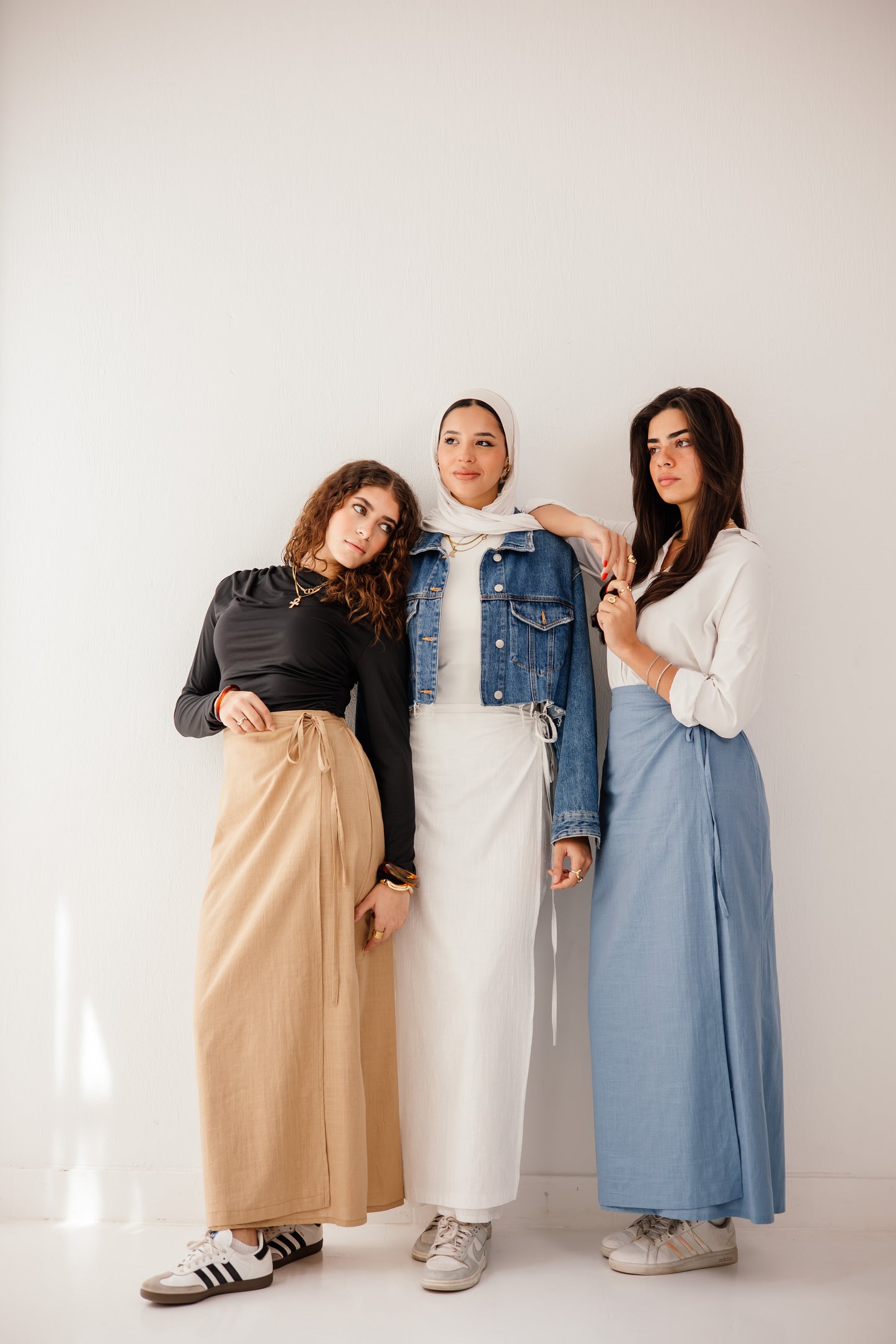 The wrap skirt in blue