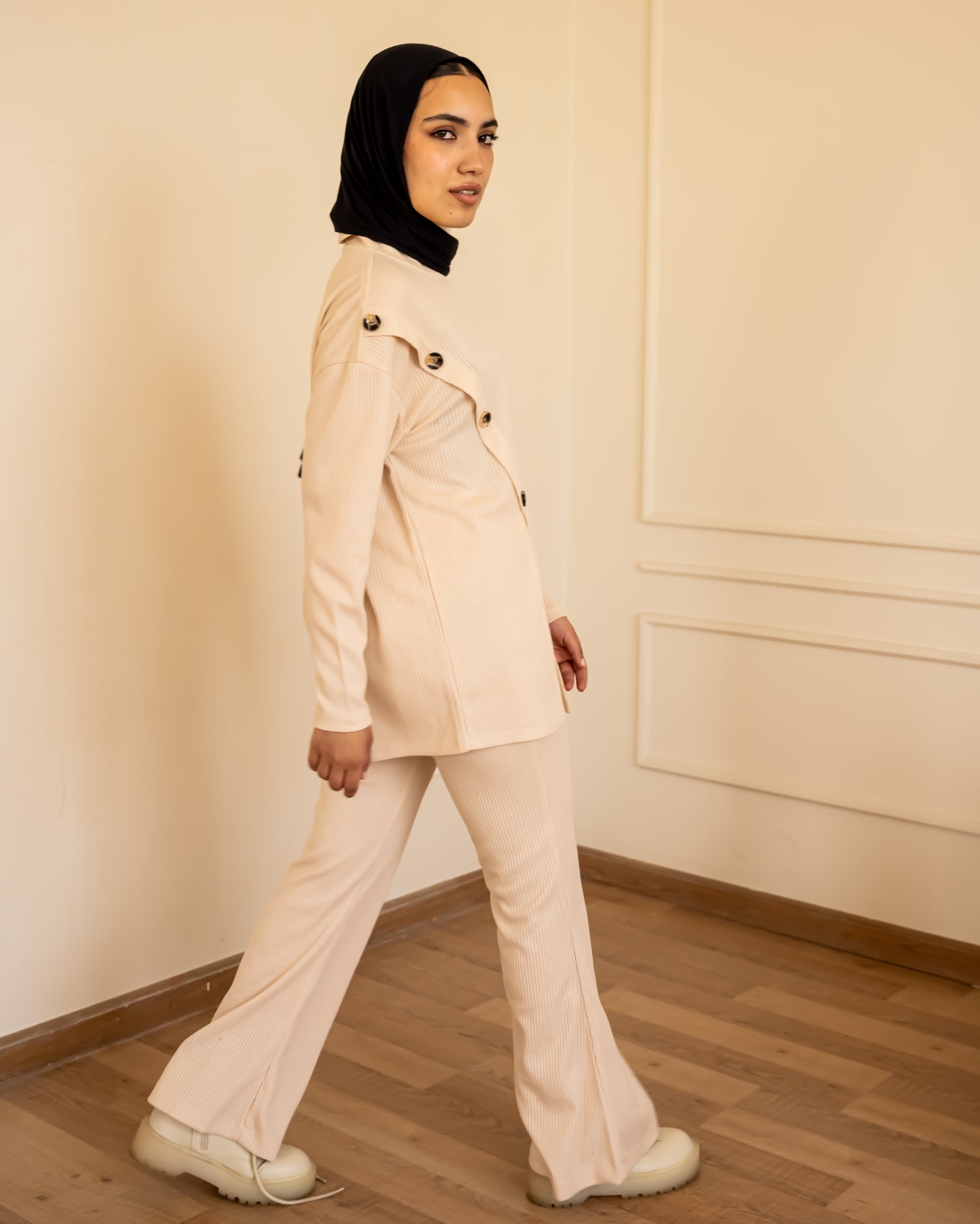 Knit demi-saison set in creamy