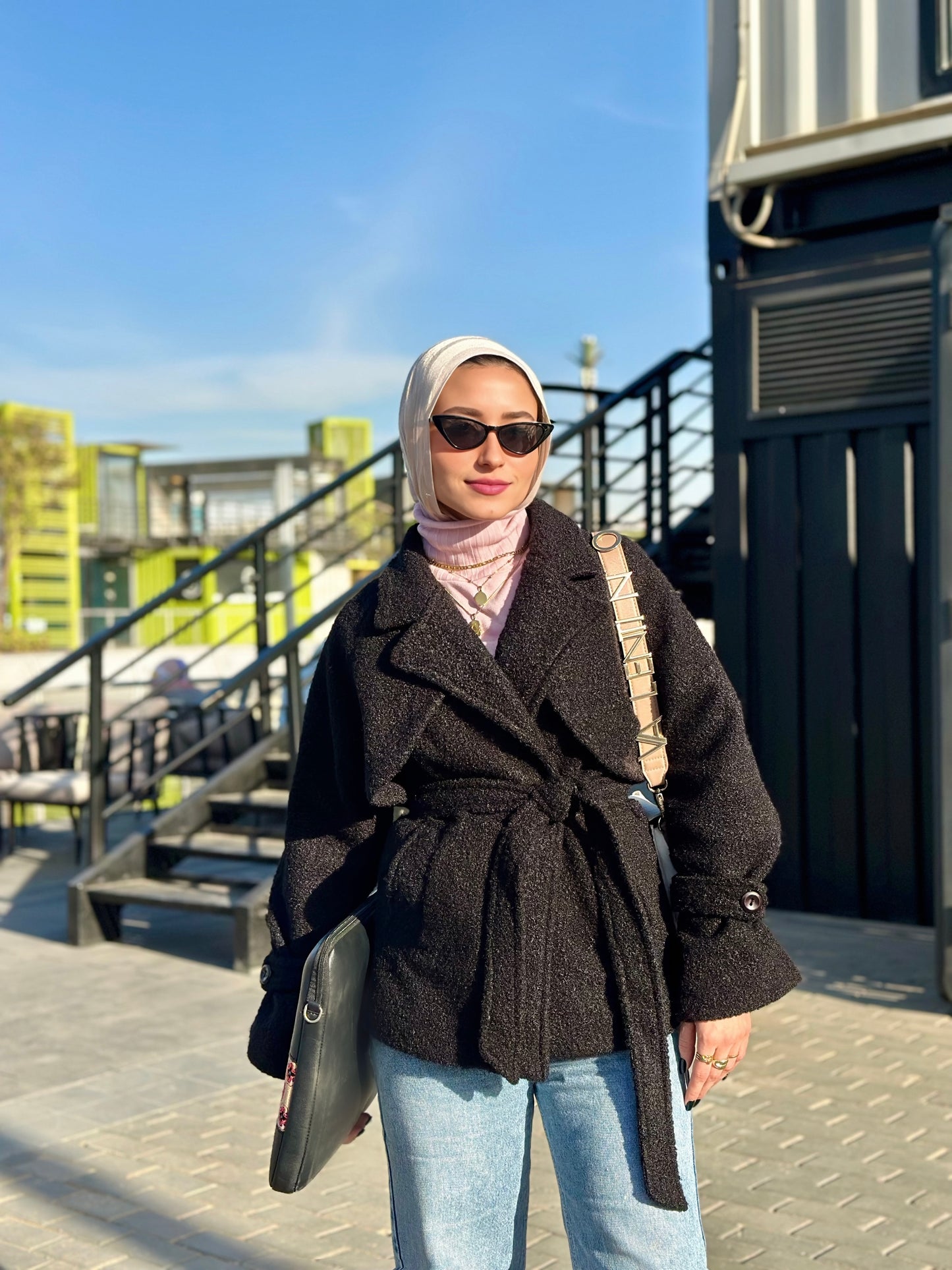 Chilly chaser coat in black