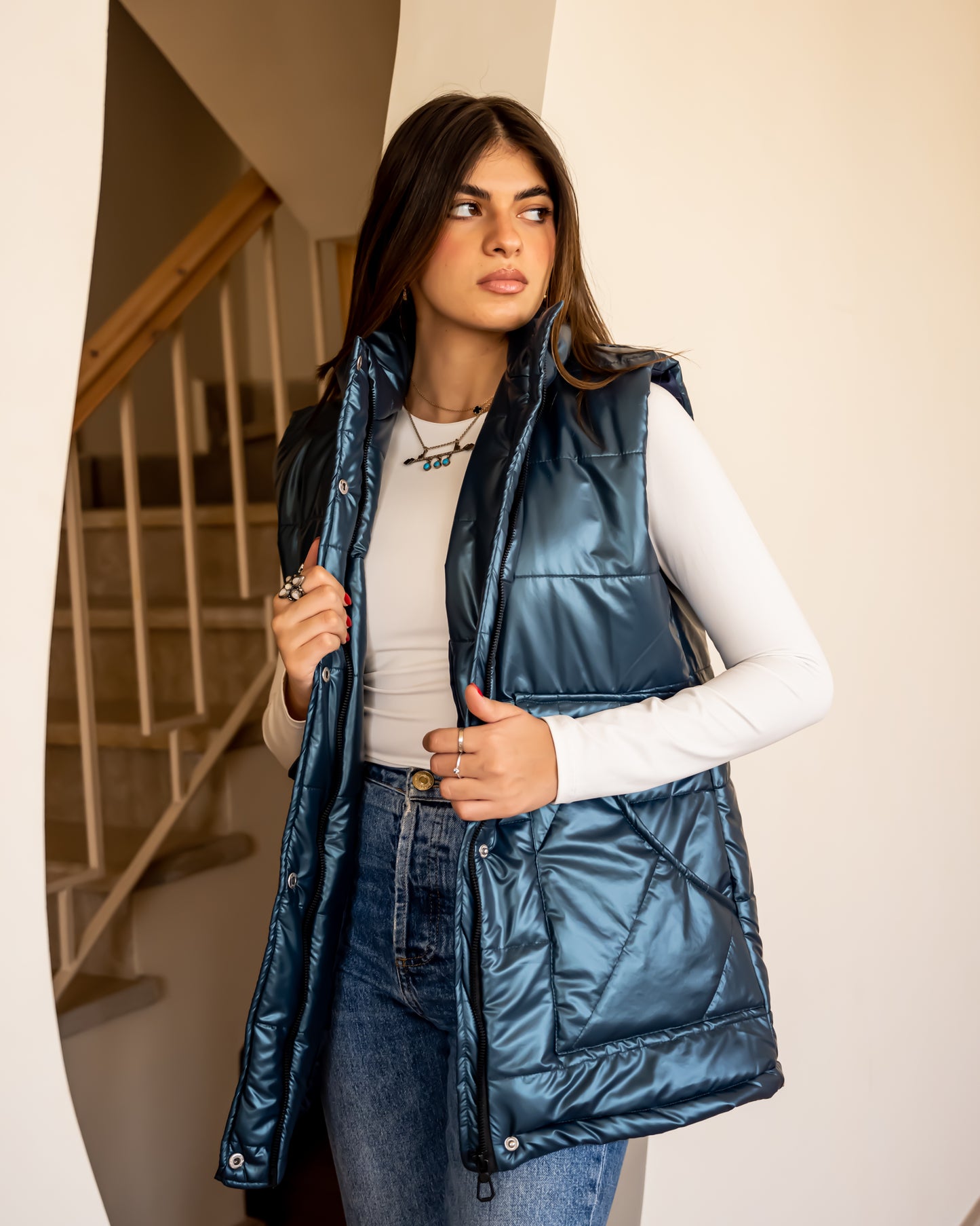 Metallic puffer vest in navy