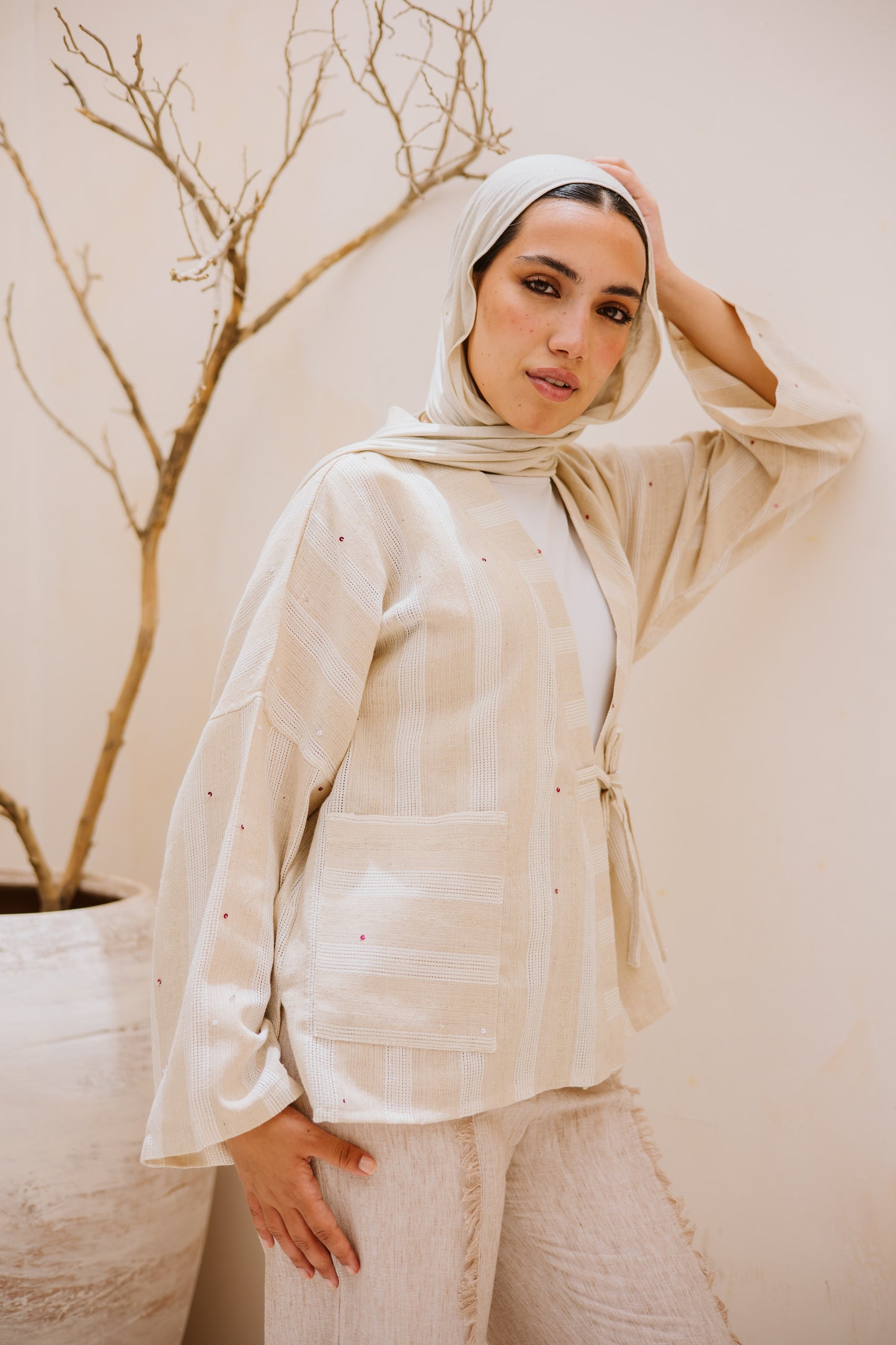 Sandy toes wrap top