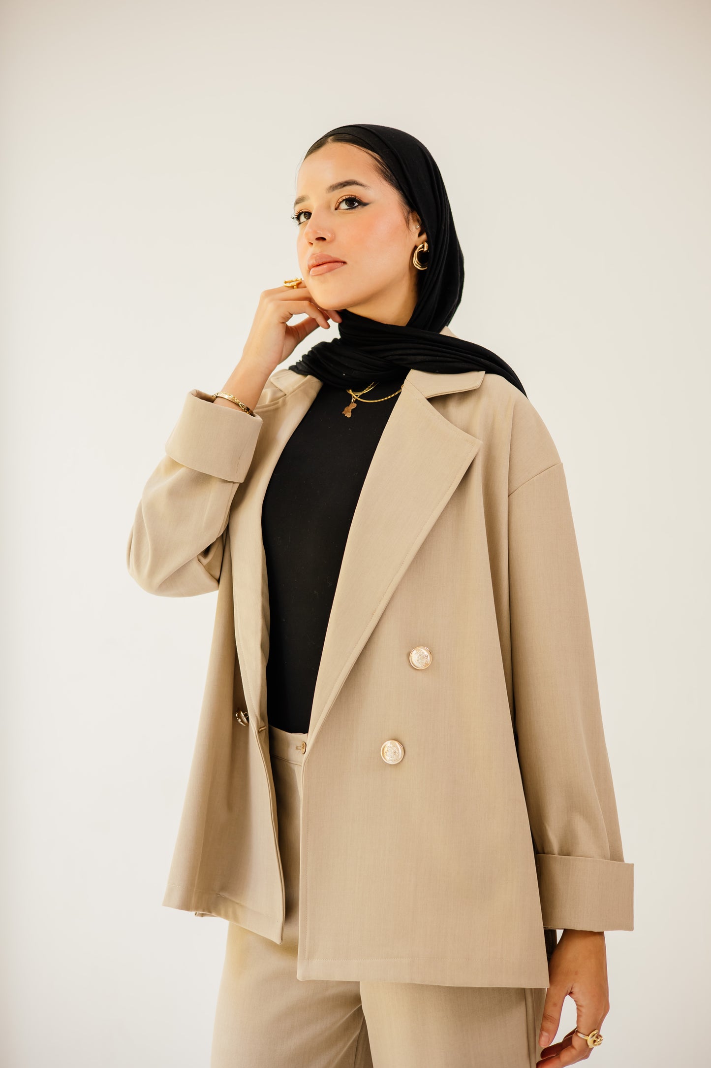 The iconic set in beige