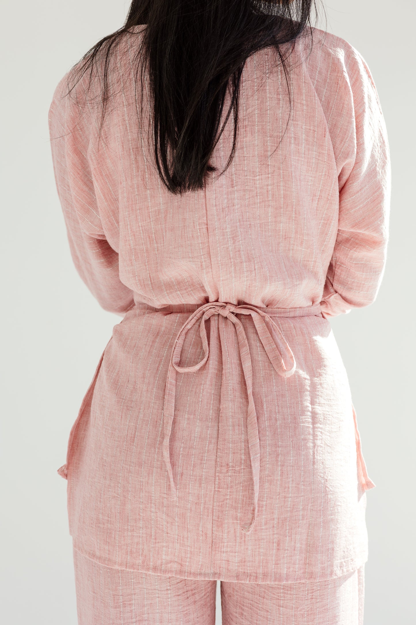 Shine lined wrap set in coral pink