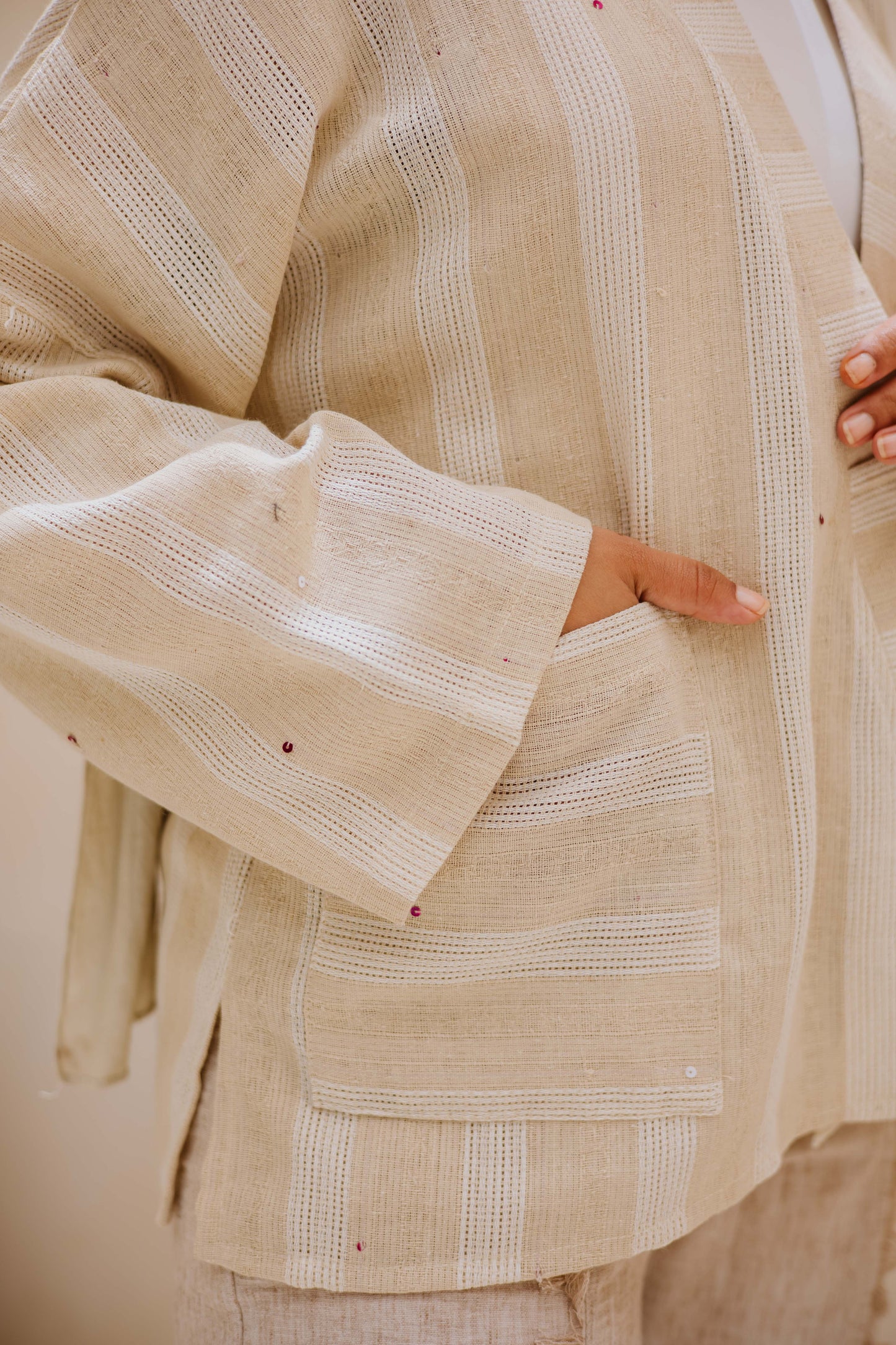 Sandy toes wrap top
