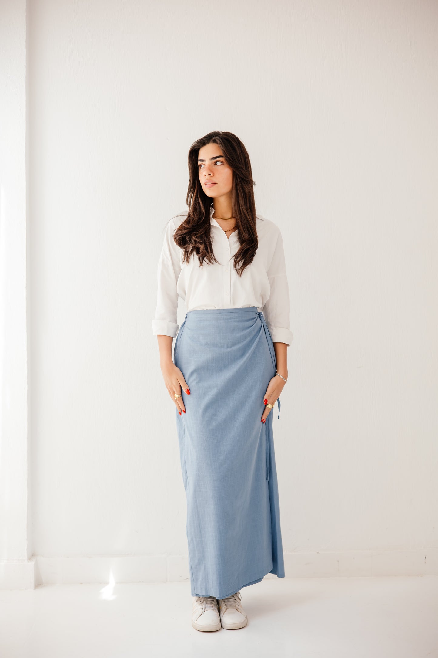 The wrap skirt in blue