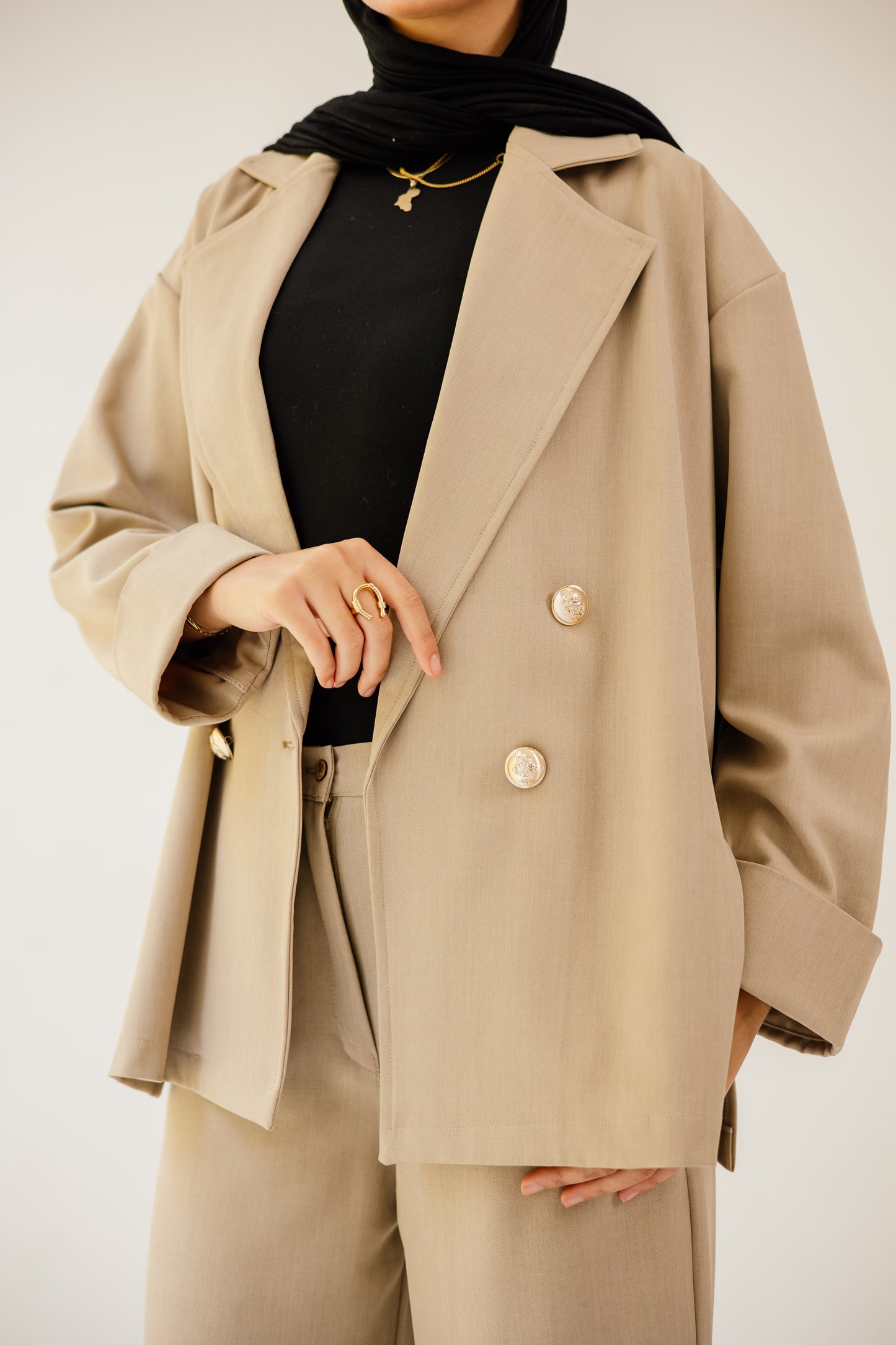 The iconic set in beige