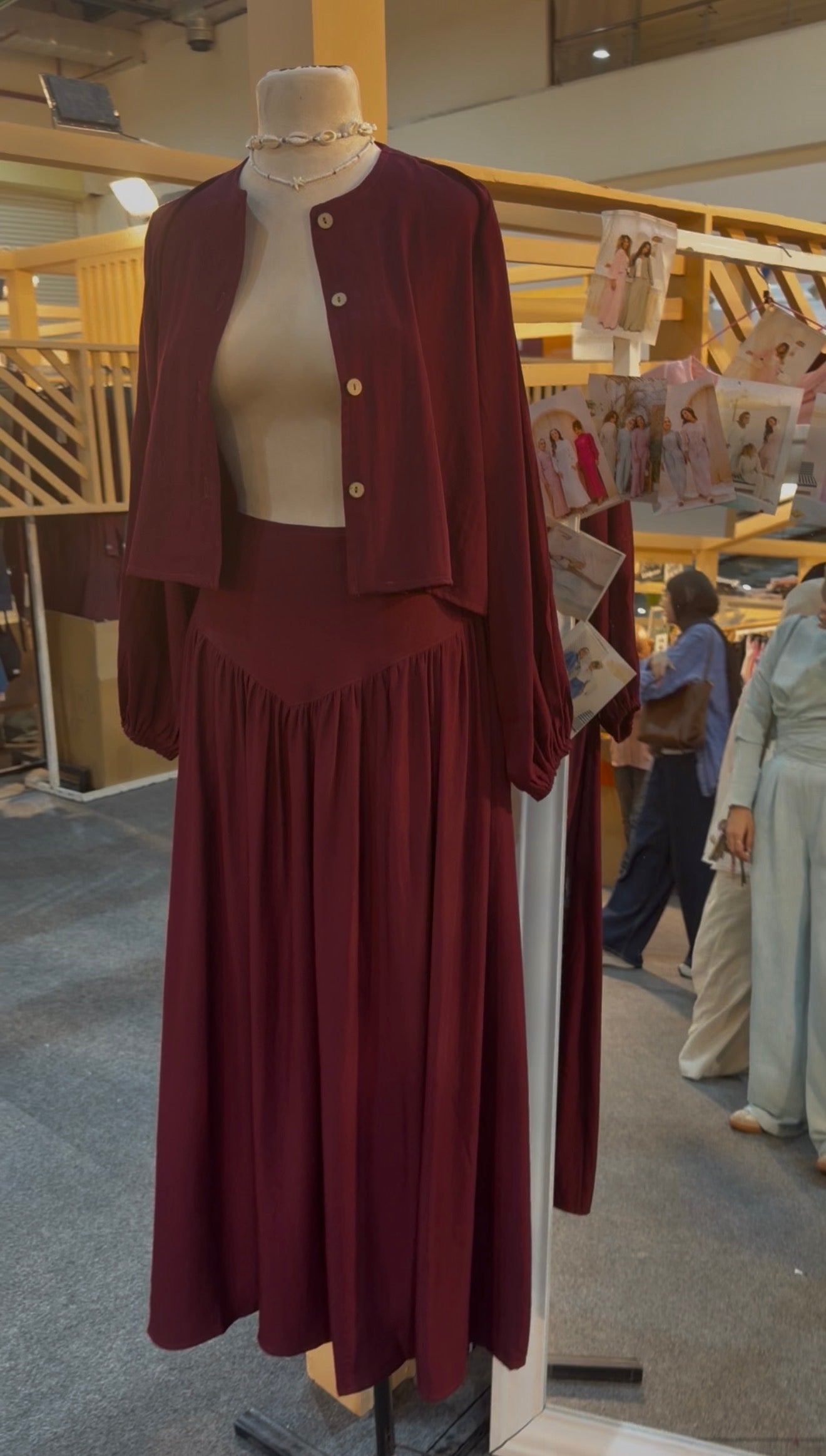 The Daydream set in Burgundy