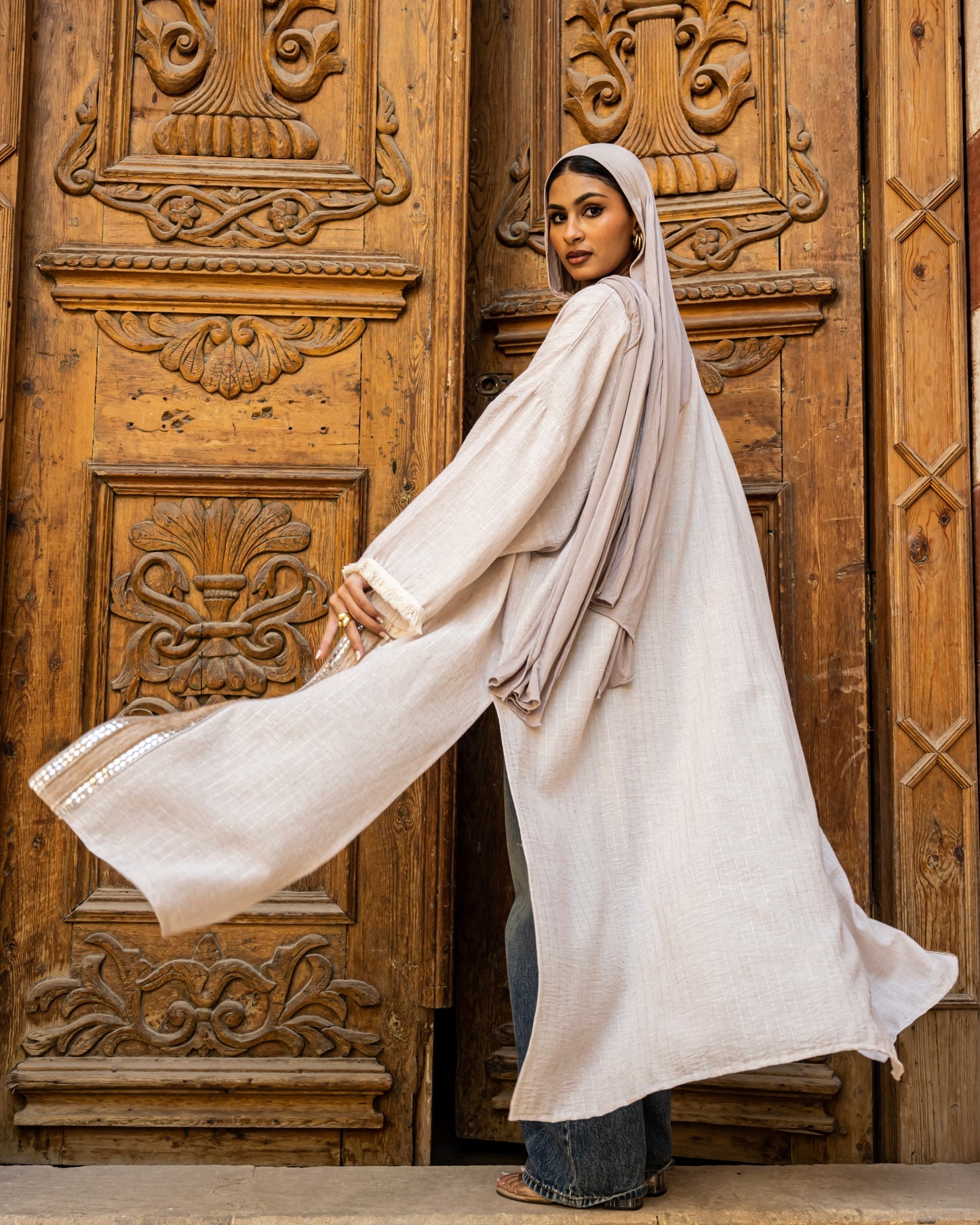 Almas kaftan