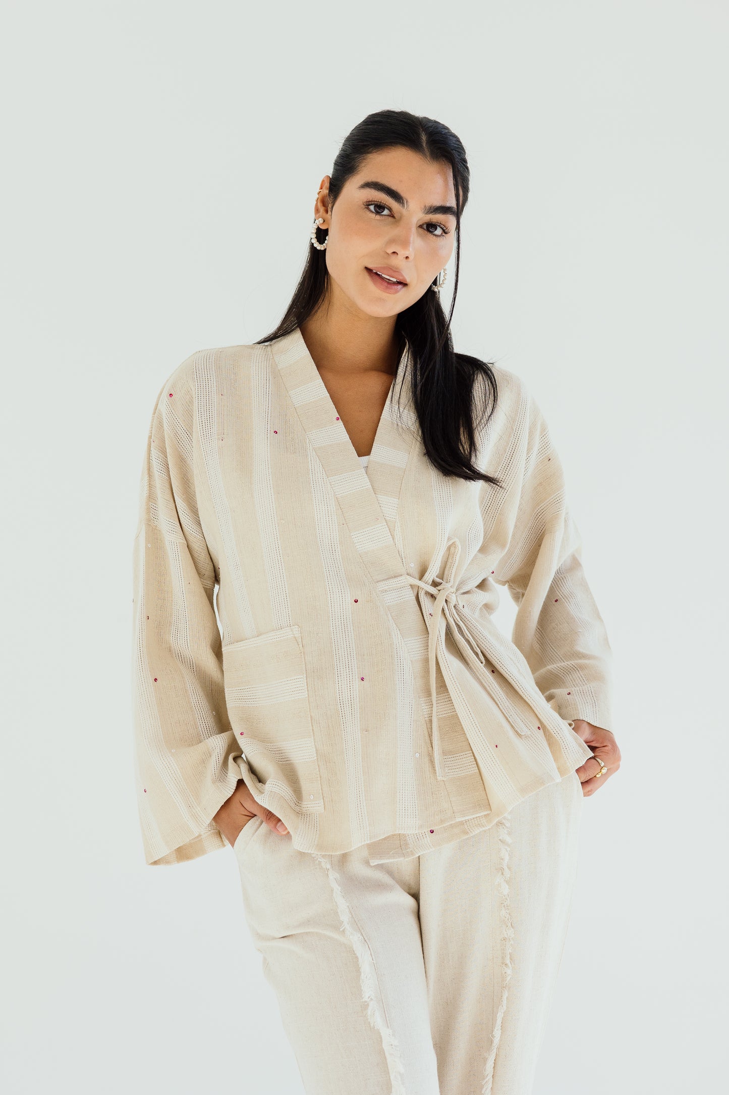 Sandy toes wrap top
