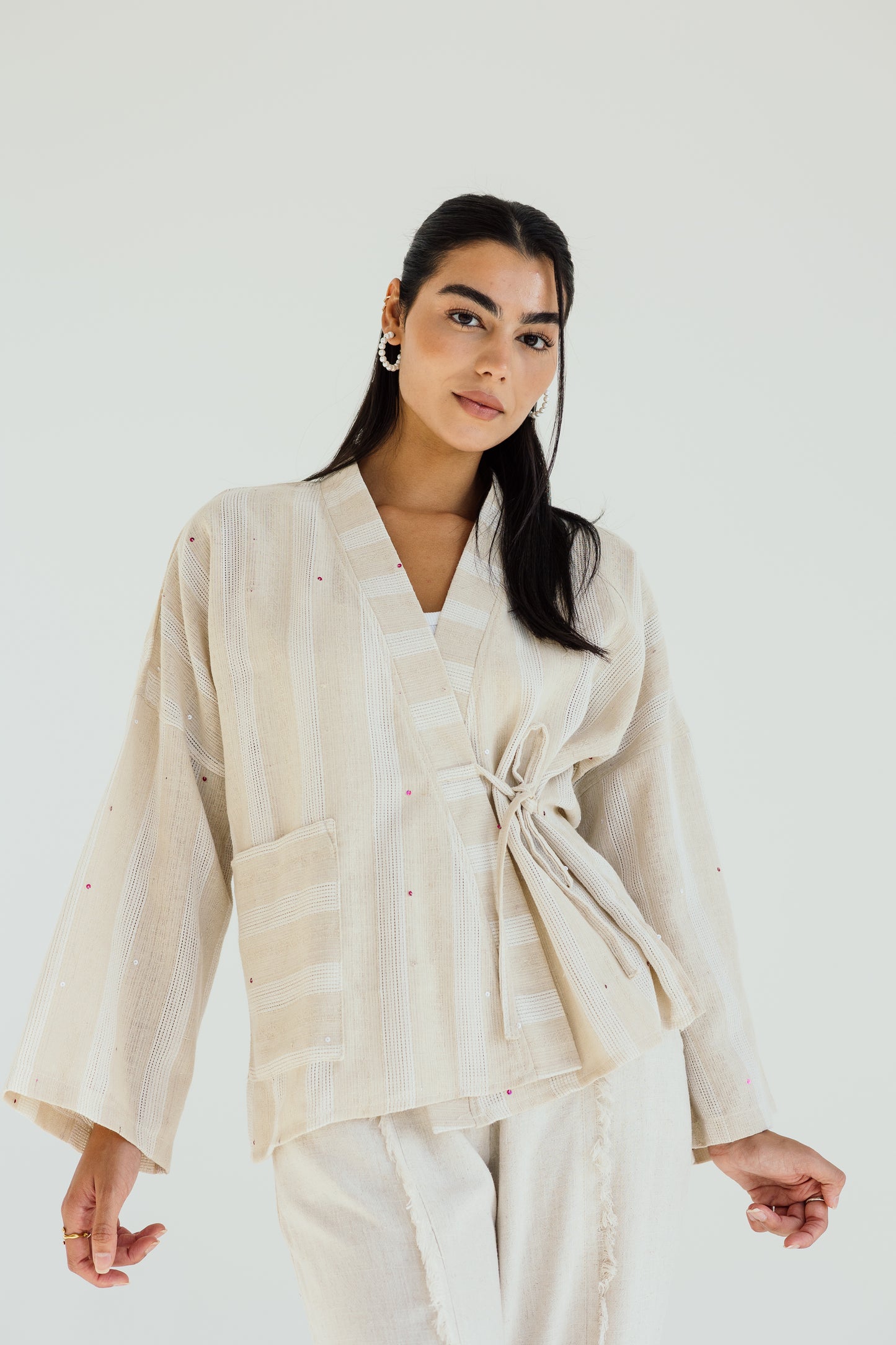 Sandy toes wrap top
