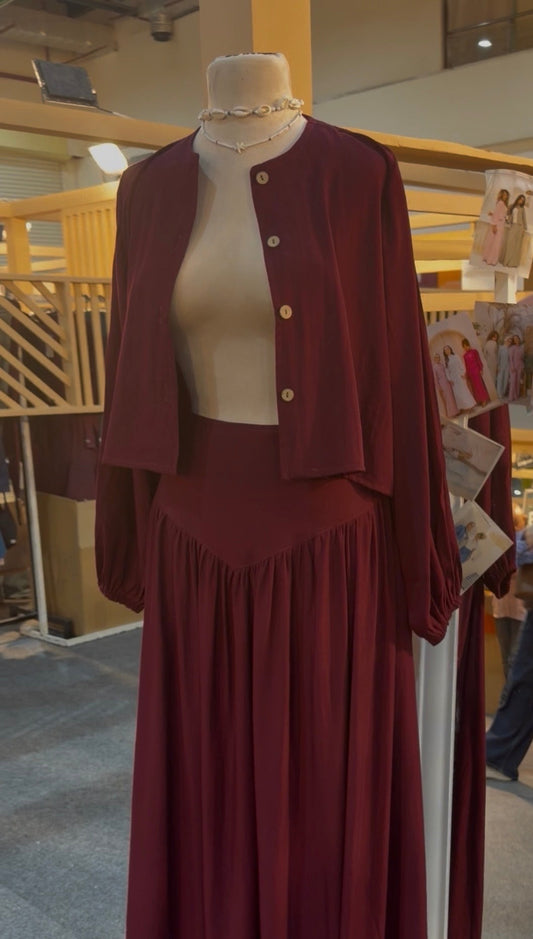 The Daydream set in Burgundy