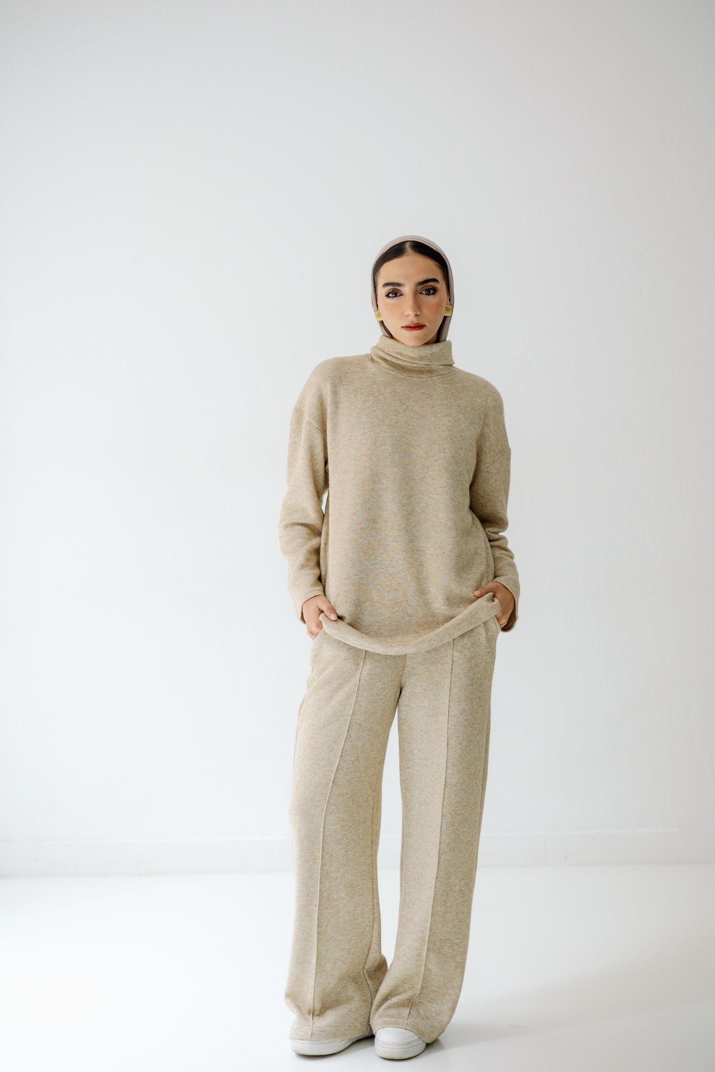 Chill & Glow Set In beige