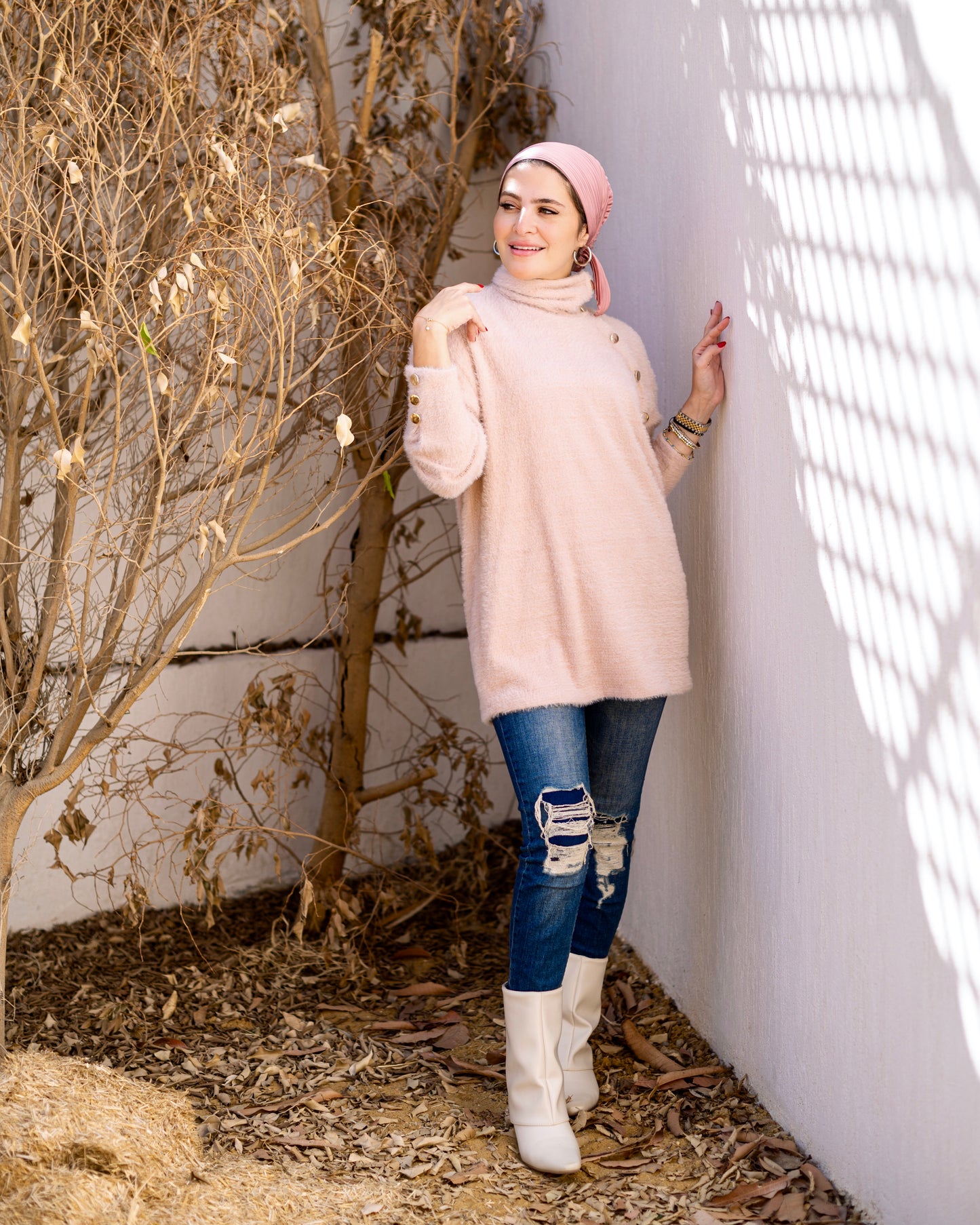 Heavy fuzzy sweater in body rose