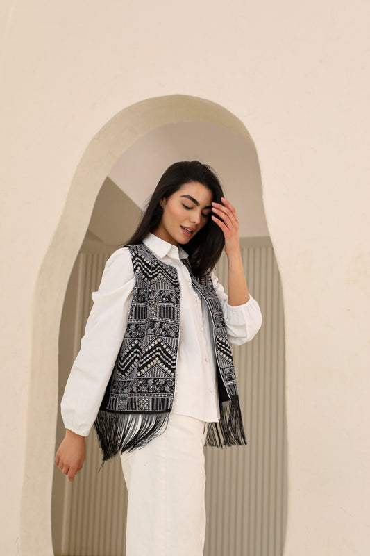 Fringe Noir Vest in silver