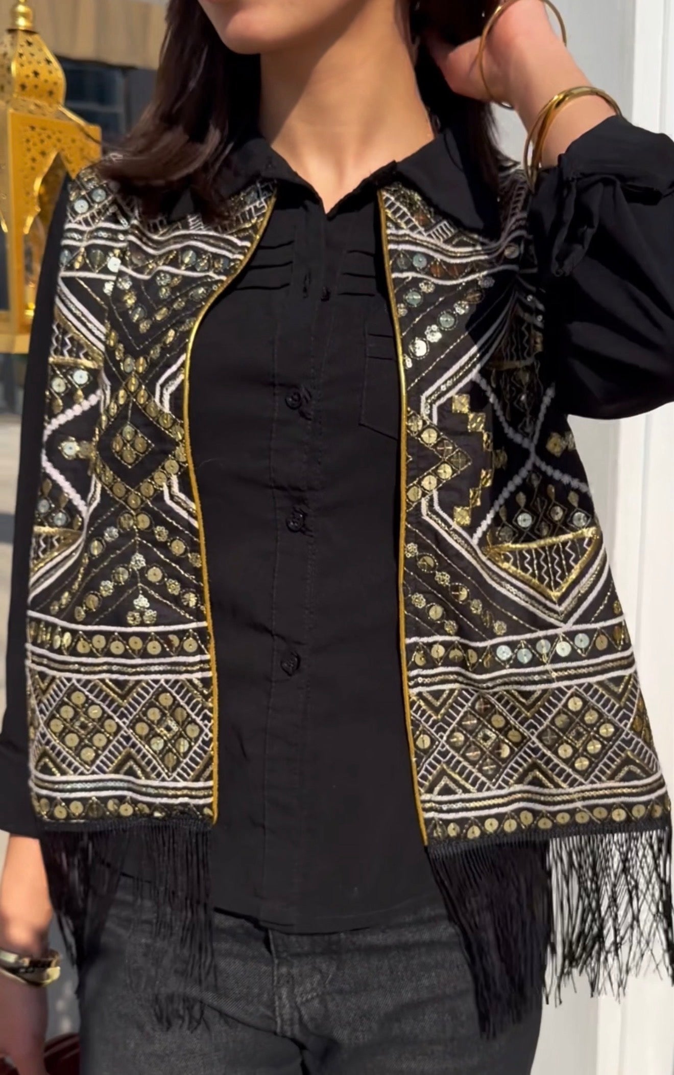 Fringe noir vest in gold✨