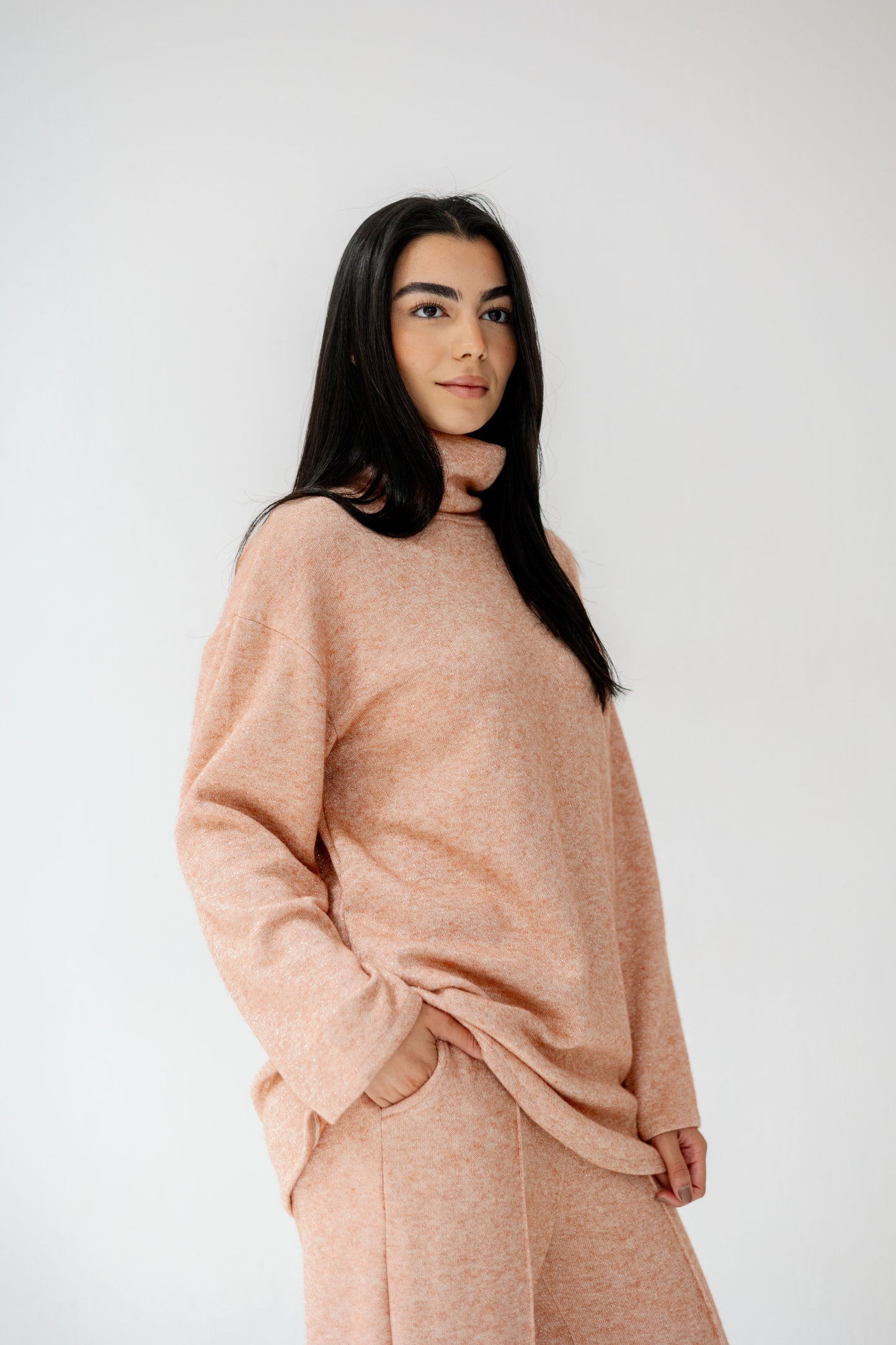 Chill & Glow Set in Peach