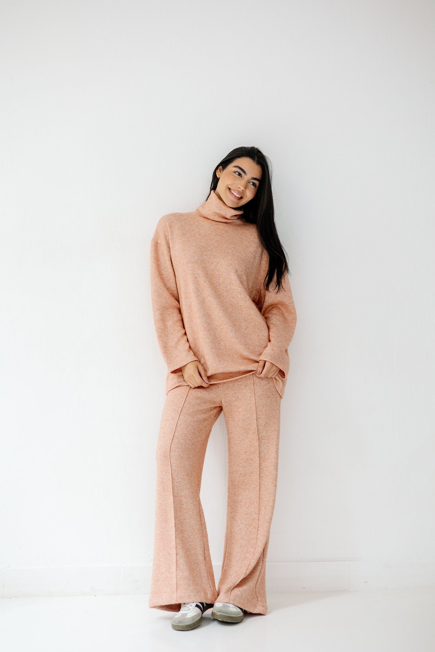 Chill & Glow Set in Peach