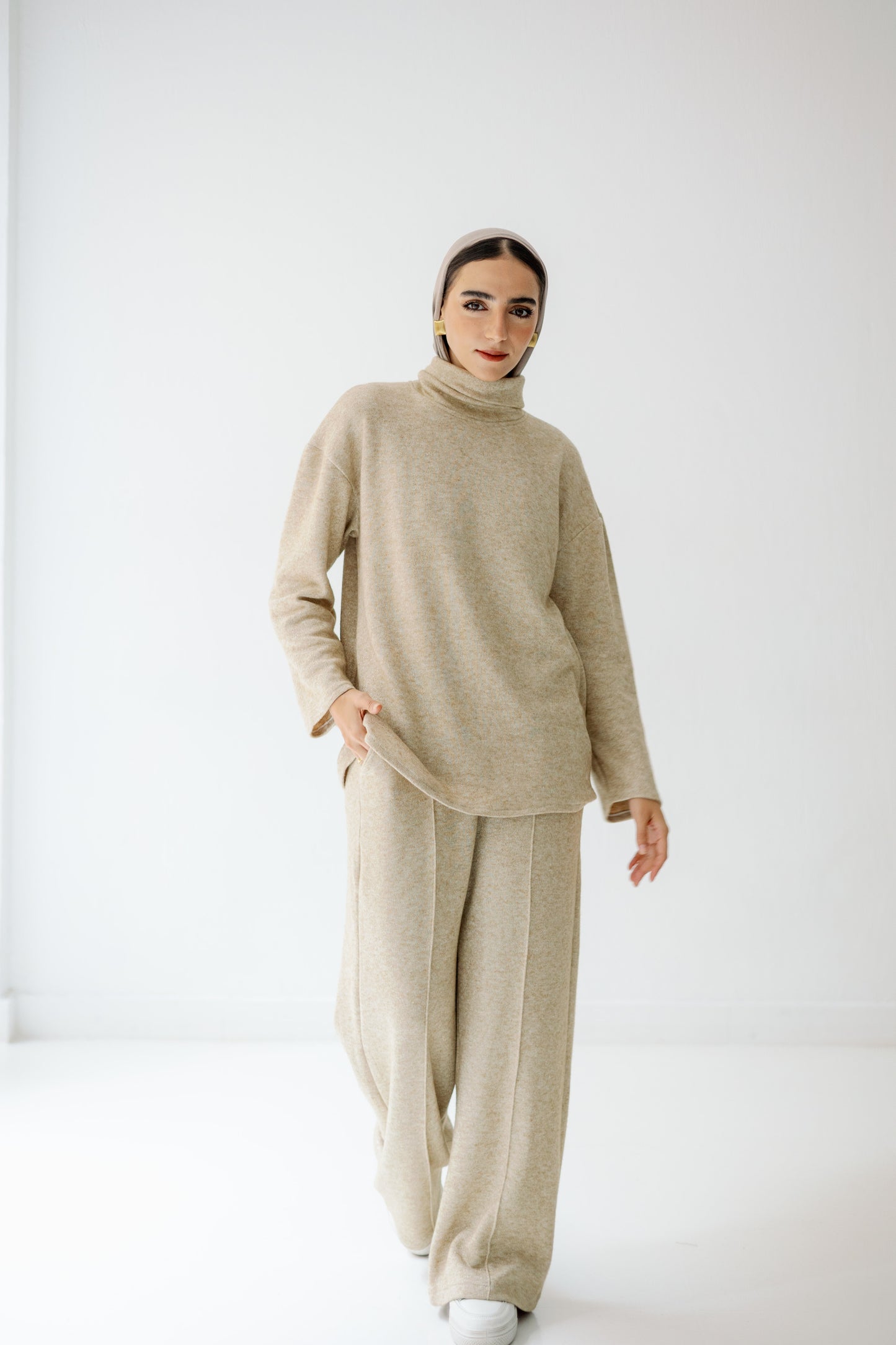 Chill & Glow Set In beige