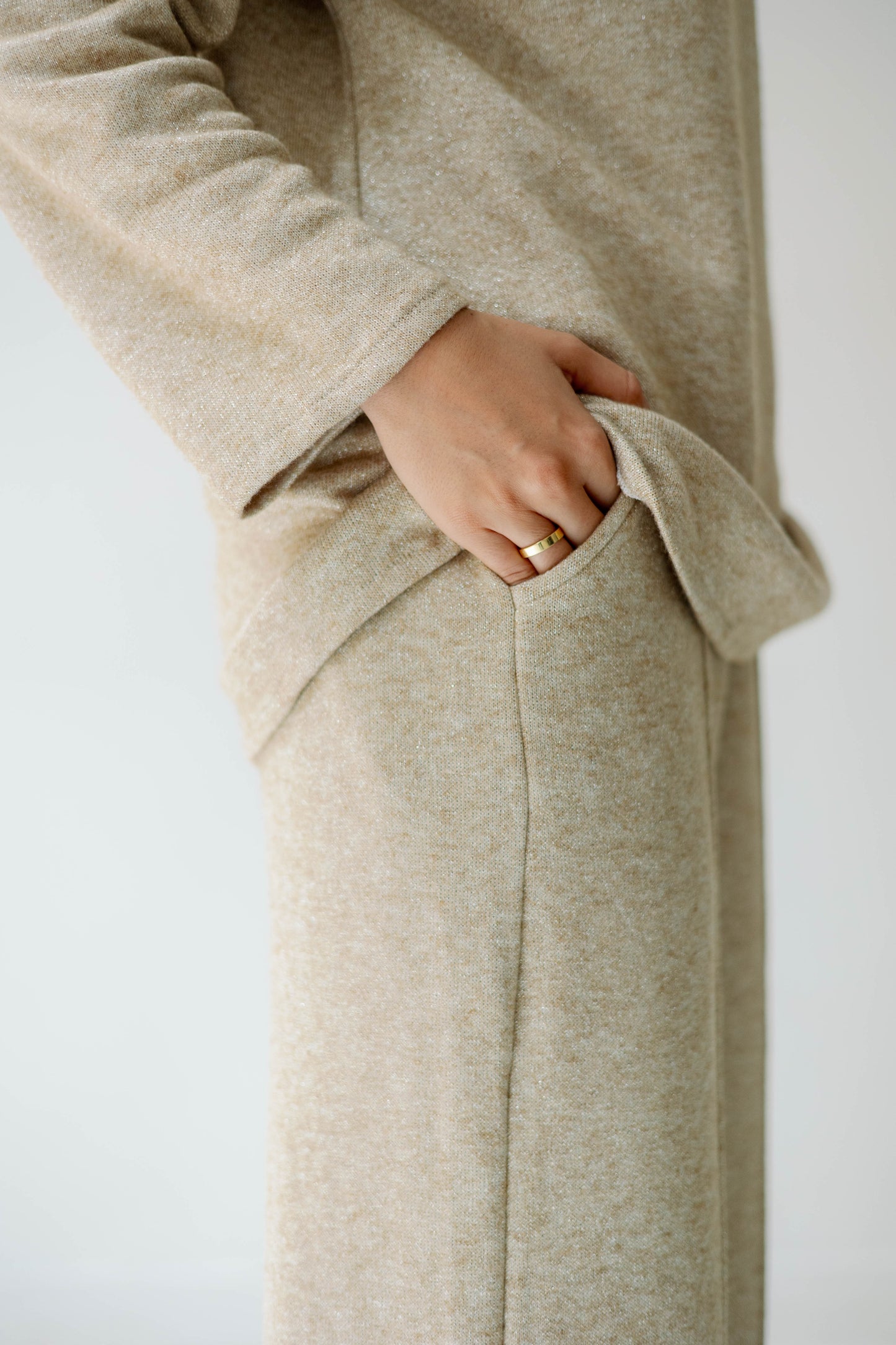 Chill & Glow Set In beige