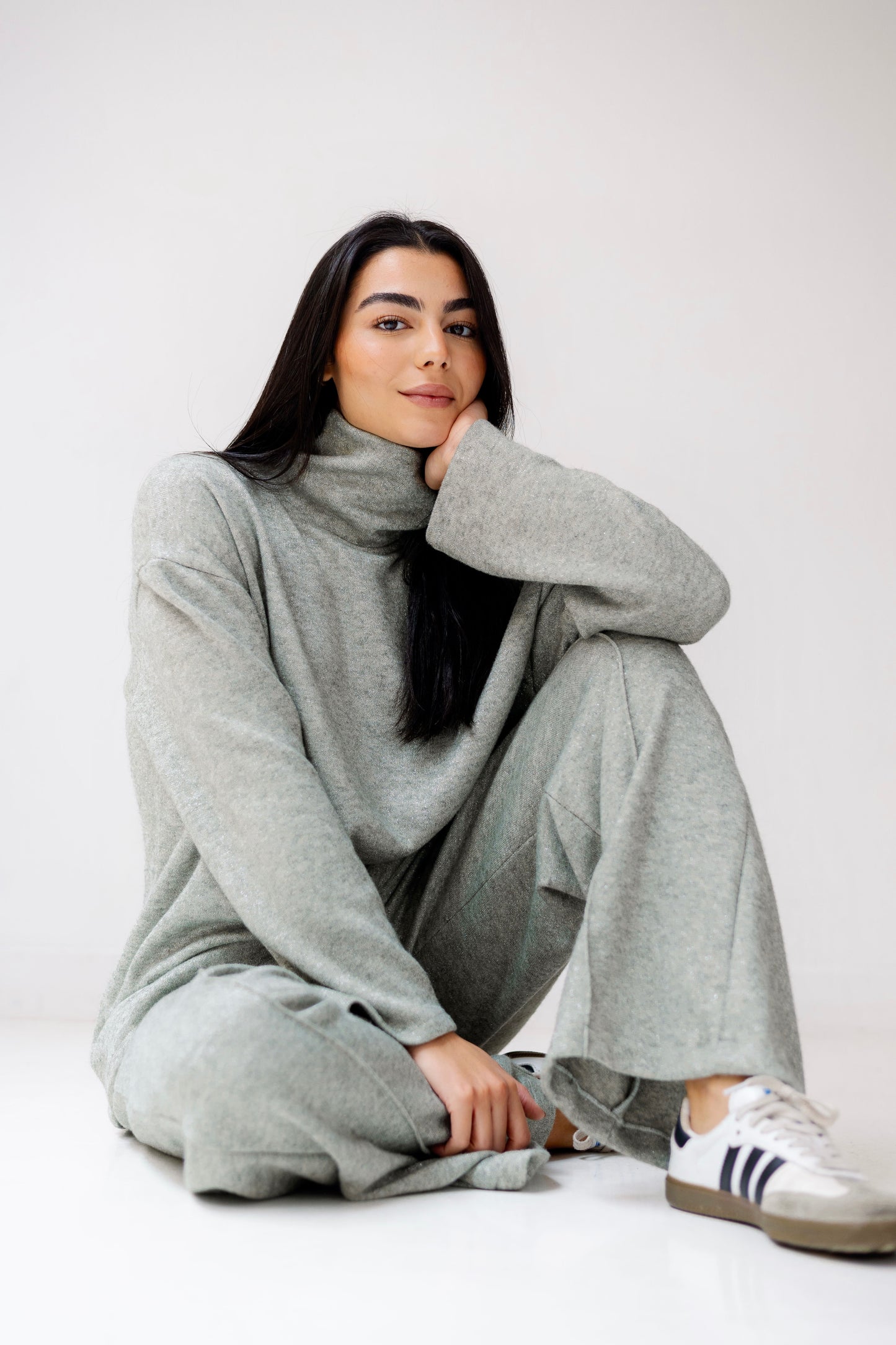 Chill & Glow Set in Olive