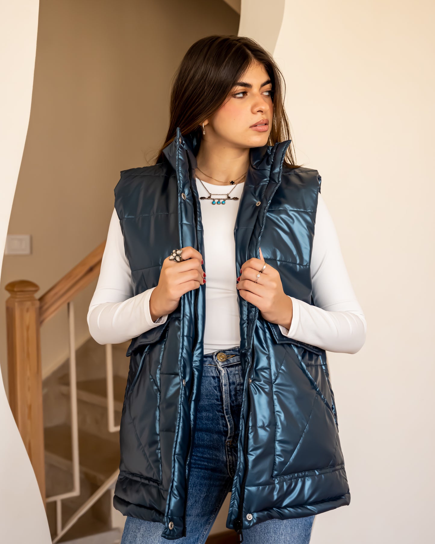 Metallic puffer vest in navy