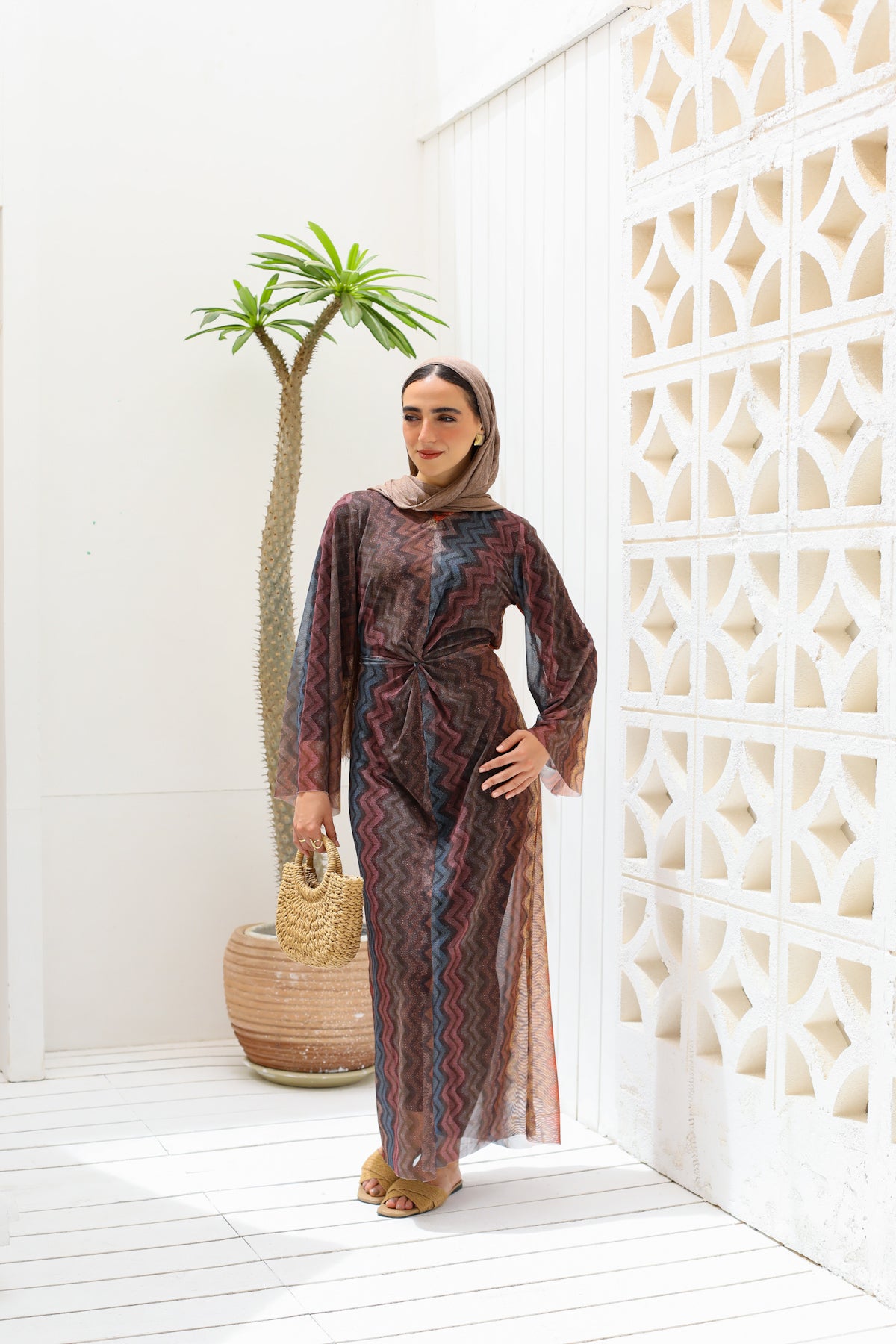 Mocha wave coverup